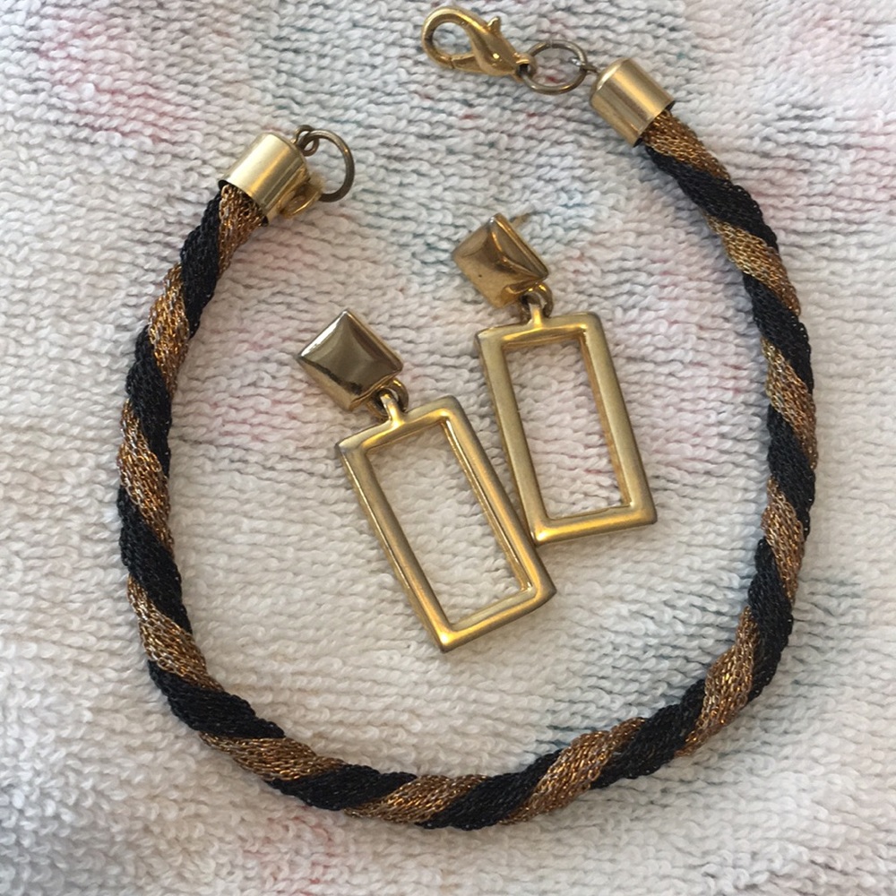 Vintage Anne Klein earrings twisted bracelet